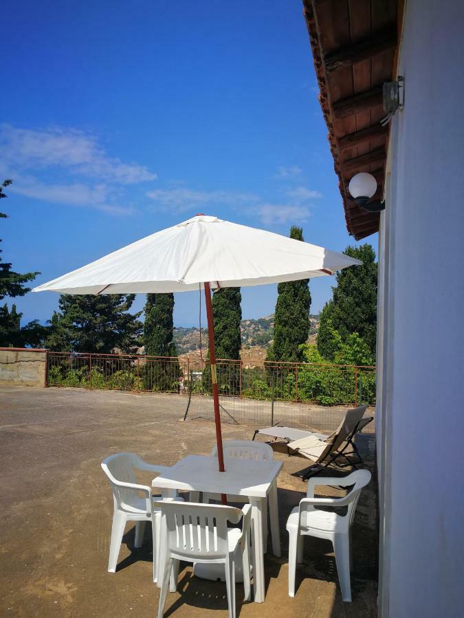 ליקאטה Villa Ecnomo מראה חיצוני תמונה